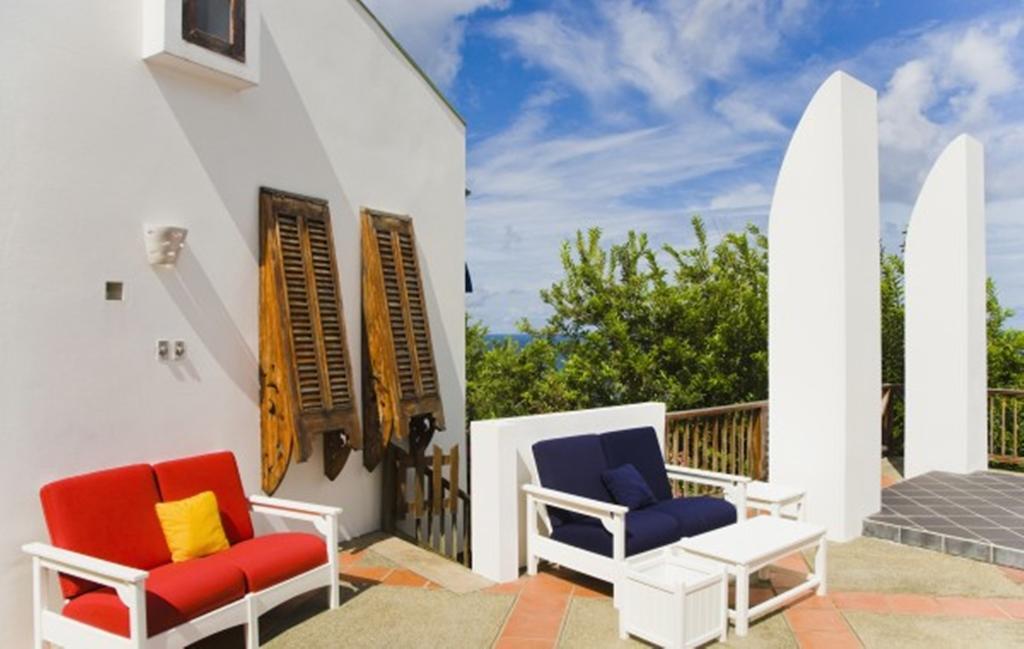 Being Villa Plymouth Exterior foto
