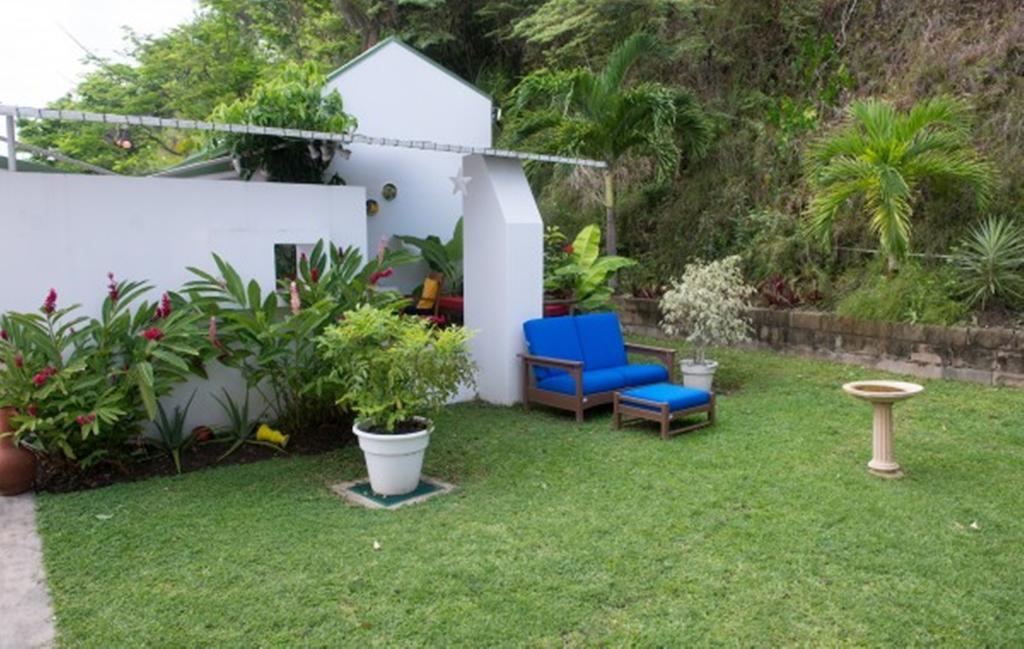 Being Villa Plymouth Exterior foto