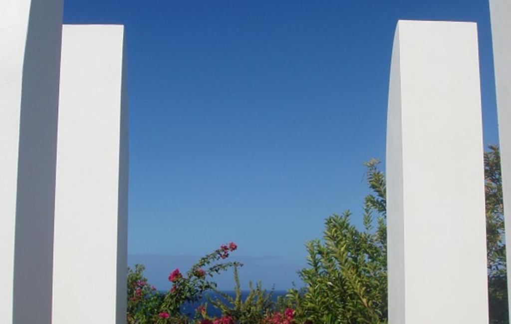 Being Villa Plymouth Exterior foto
